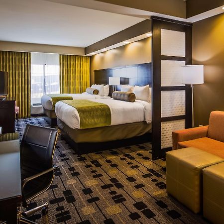 הטיסבורג Best Western Plus University Inn מראה חיצוני תמונה