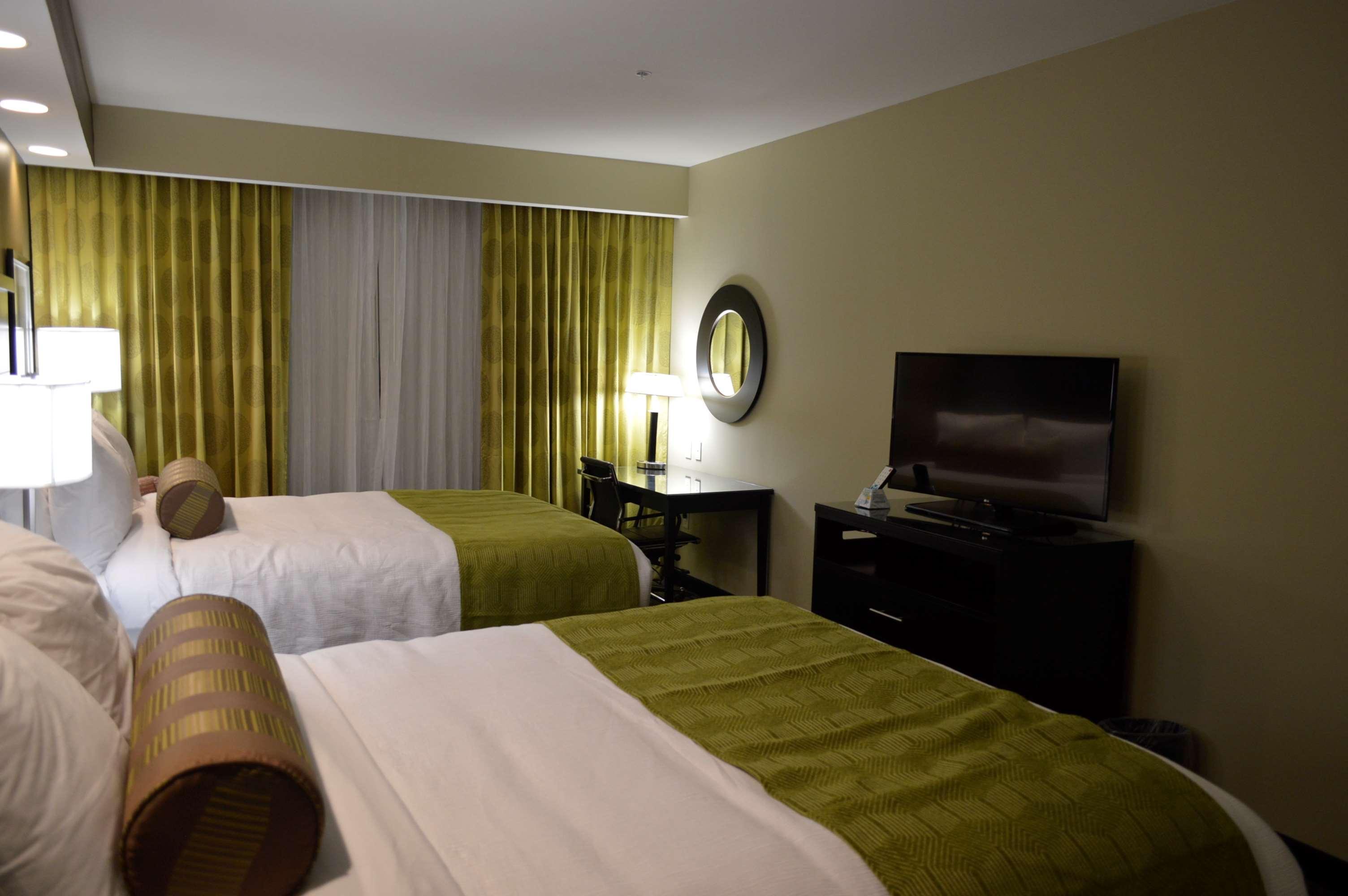 הטיסבורג Best Western Plus University Inn מראה חיצוני תמונה